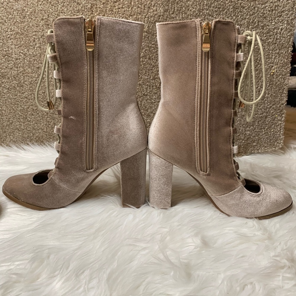 LOVE ATHENA VELVET BOOTS - Picture 3 of 6